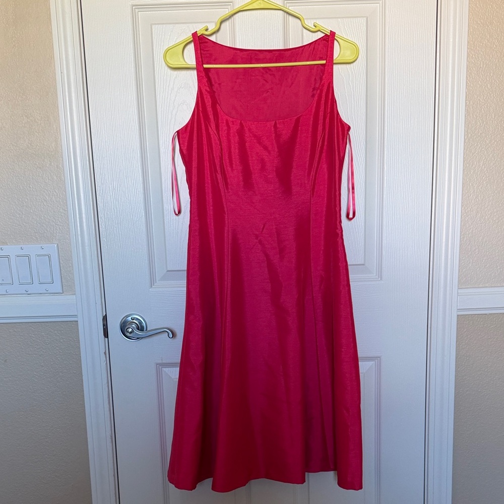 New! Elegant Pink Sleeveless Dress